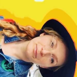 Meet your Posher, Christa